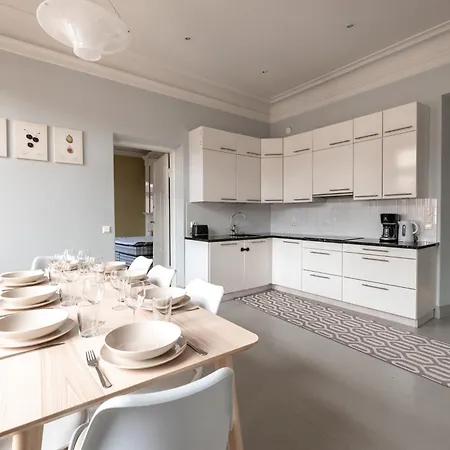 2ndhomes Beautiful 127 M2 3br Floor In Historically Valuable Building In Center Apartment Helsinki